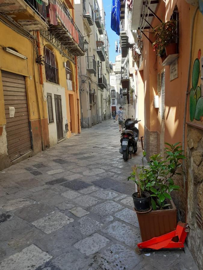 Casa Vacanza Mercato Ballaro' Palermo Eksteriør billede